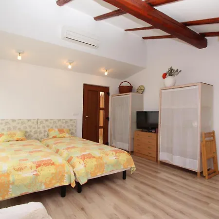 Studio Rovinj Home アパート *